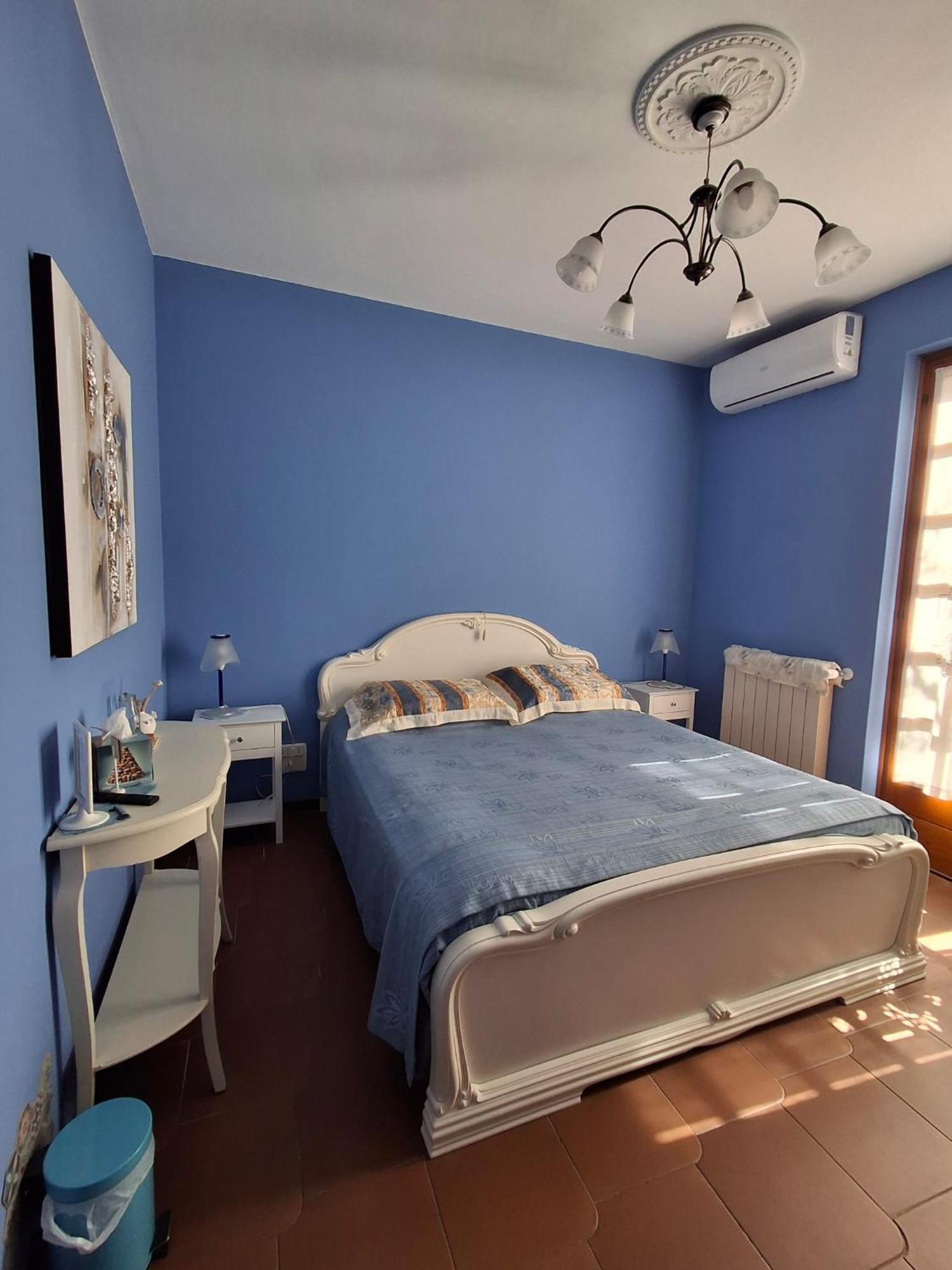 Bed and Breakfast L'Uliveto D'Argento Финале Лигуре Экстерьер фото